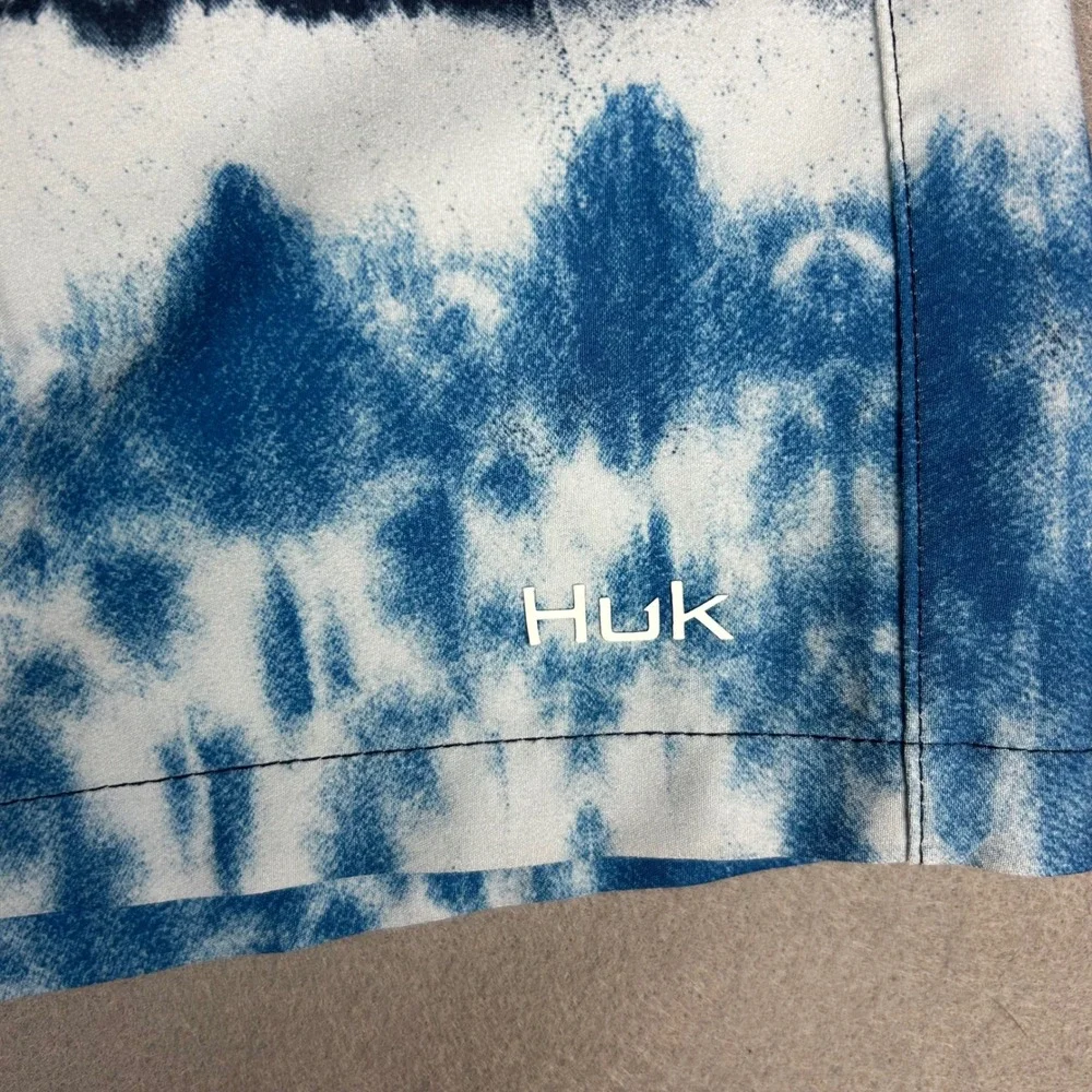 Huk Performance Fishing Swim Trunks Mens 3XL Navy Blue White Tie Dye H2000143